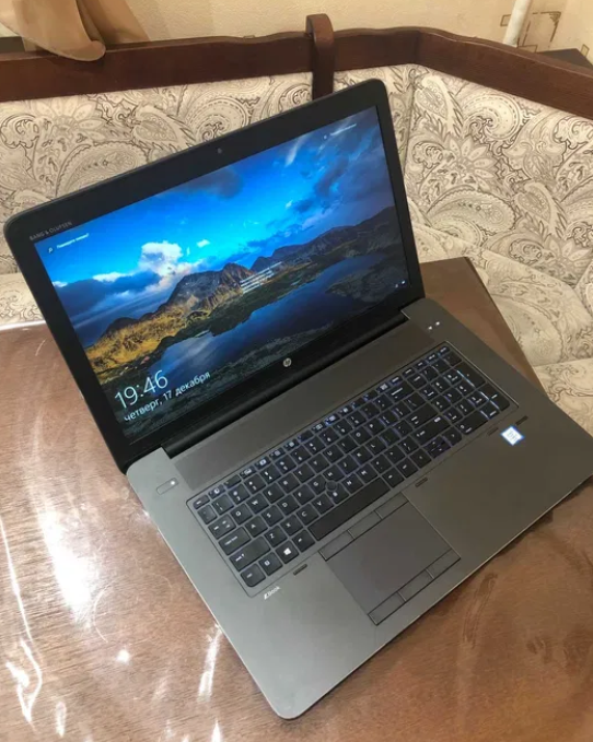Робоча станція HP Zbook 17 G3 / 17.3" (1920x1080) IPS / Intel Core i7-6820HQ (4 (8) ядра по 2.7 - 3.6 GHz) / 16 GB DDR4 / 256 GB SSD / nVidia Quadro M3000M, 4 GB GDDR5, 256-bit / WebCam б/в - зображення 2