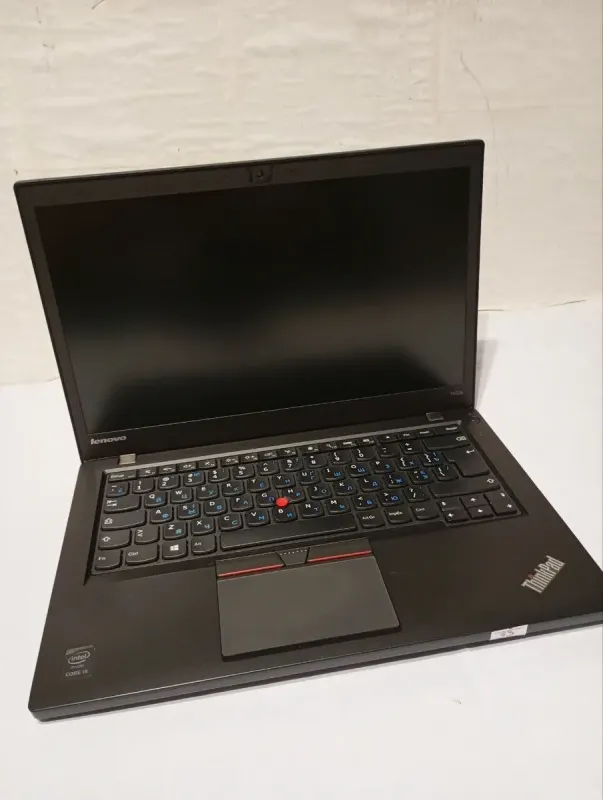 Ультрабук Б-клас Lenovo Thinkpad T450s / 14" (1366x768) TN / Intel Core i5-5200U (2 (4) ядра по 2.2 - 2.7 GHz) / 8 GB DDR3 / 128 GB SSD / Intel HD Graphics 5500 / WebCam б/в - зображення 3
