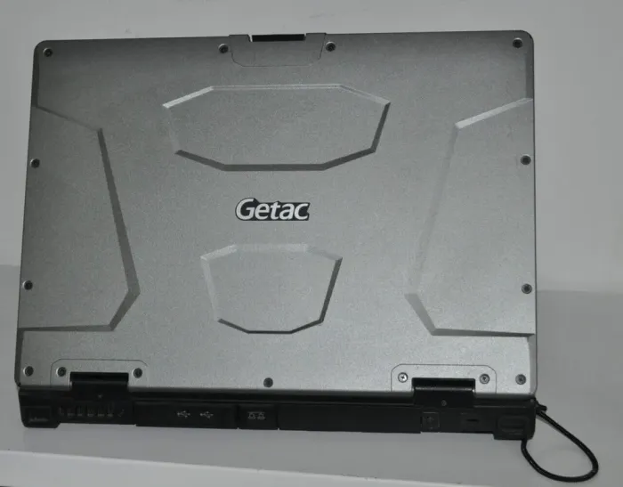 Напівзахищений ноутбук Getac S410 G2 / 14" (1366x768) TN Touch / Intel Core i3-7100U (2 (4) ядра по 2.4 GHz) / 8 GB DDR4 / 128 GB SSD / Intel HD Graphics 620 / Wi-Fi / Bluetooth / Windows 11 Pro / Два АКБ / Стилус б/в - зображення 13