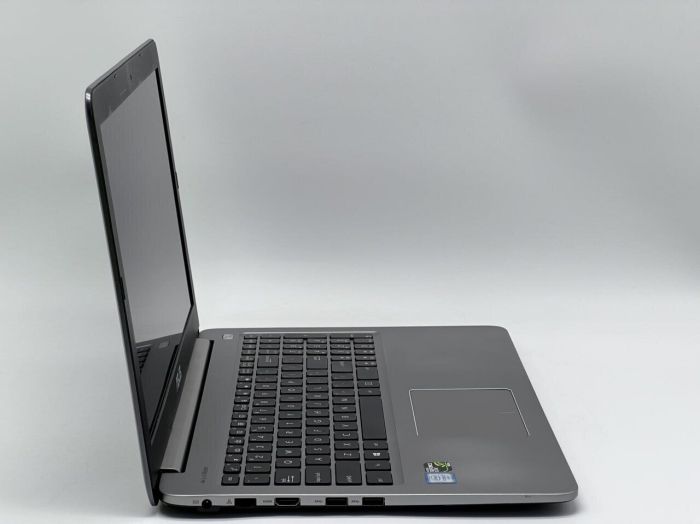 Ігровий ноутбук Asus K501UW / 15.6" (1920x1080) TN / Intel Core i7-6500U (2 (4) ядра по 2.5 - 3.1 GHz) / 16 GB DDR4 / 480 GB SSD / nVidia GeForce GTX 960M, 2 GB GDDR5, 128-bit / WebCam б/в - зображення 3