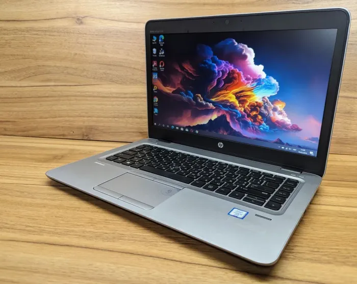 Ультрабук HP EliteBook 840 G3 / 14" (1366x768) TN / Intel Core i5-6300U (2 (4) ядра по 2.4 - 3.0 GHz) / 8 GB DDR4 / 240 GB SSD / Intel HD Graphics 520 / WebCam / Fingerprint / Windows 10 б/в - зображення 5