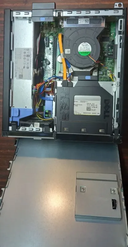 Комп'ютер Dell OptiPlex 3010 SFF / Intel Core i5-3470 (4 ядра по 3.2-3.6 GHz) / 8GB DDR3 / 500GB HDD / HD Graphics 2500 / DVD-ROM / Win 10 б/в - зображення 6