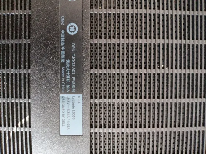 Ноутбук Dell Latitude E6530 / 15.6" TN / Core i5-3340M (2(4) ядер по 2.7-3.4 GHz) / 4GB DDR3 / 500GB HDD / HD Graphics 4000 / WebCam / VGA б/в - зображення 6