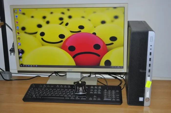Комплект ПК: HP EliteDesk 800 G3 SFF / Intel Core i5-6500 (4 ядра по 3.2 - 3.6 GHz) / 8 GB DDR4 / 320 GB HDD / Intel HD Graphics 530 + Монітор Б-клас Acer B243HL / 24" (1920x1080) TN / VGA, DVI + Windows 10 Pro б/в - зображення 7