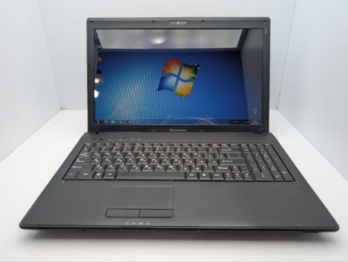 Ноутбук Lenovo G560 / 15.6" (1366x768) TN / Intel Core i3-350M (2 (4) ядра по 2.2 GHz) / 6 GB DDR3 / 500 GB HDD / Intel HD Graphics / WebCam / DVD-ROM / АКБ не держит б/в - изображение 2
