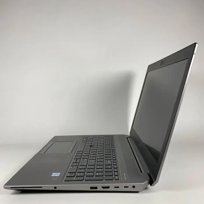 Мобільна робоча станція HP ZBook 15 G5 / 15,6" (1920x1080) IPS / Intel Core i7-8850H (6 (12) ядра по 2,6 - 4,3 ГГц) / 16 ГБ DDR4 / 512 ГБ SSD / nVidia Quadro P1000, 4 ГБ GDDR5, 256-біт / WebCam / TouchID б/в - зображення 5