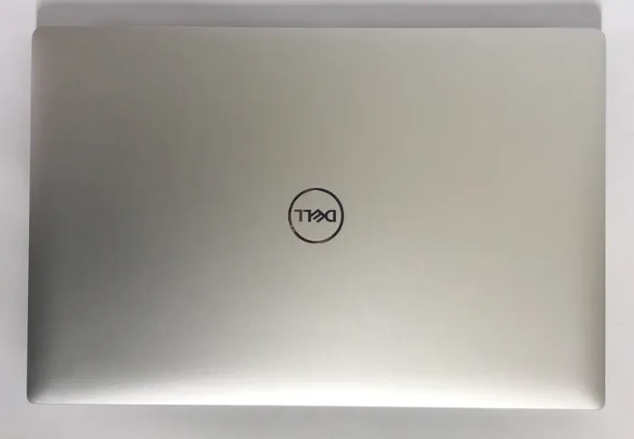 Ігровий ультрабук Б-класу Dell XPS 15 9570 / 15.6" (1920x1080) IPS / Intel Core i7-8750H (6 (12) ядра по 2.2 - 4.1 GHz) / 16 GB DDR4 / 512 GB SSD / nVidia GeForce GTX 1050 Ti Max-Q, 4 GB GDDR5, 128-bit / WebCam / Win 11 Pro б/в - зображення 7