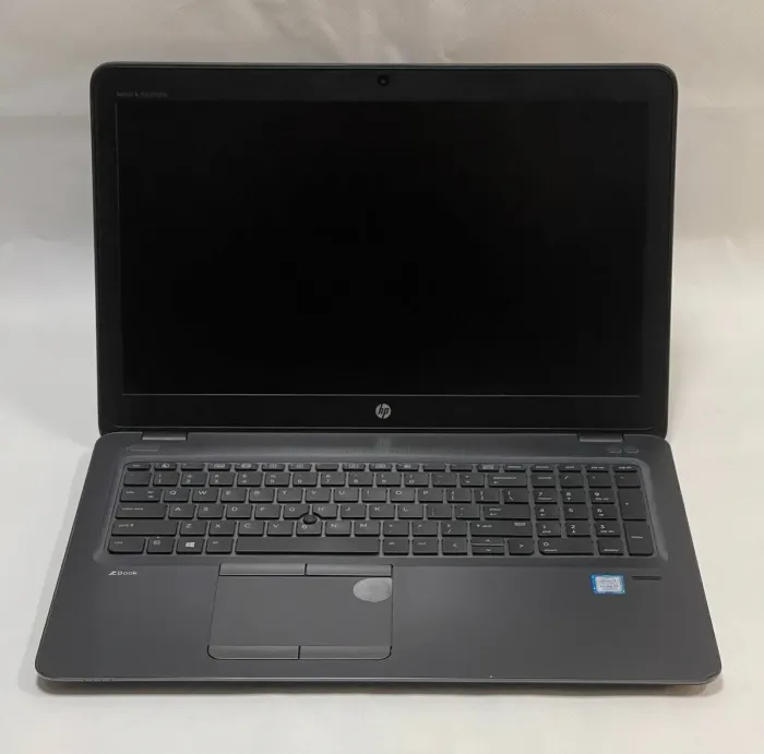 Мобільна робоча станція Б-клас HP ZBook 15u G4 / 15.6" (3840x2160) IPS / Intel Core i7-7500U (2 (4) ядра по 2.7 - 3.5 GHz) / 16 GB DDR4 / 256 GB SSD + 500 GB HDD / AMD Radeon R7 M350, 2 GB GDDR5, 64-bit / WebCam / Windows 10 Pro б/в - зображення 3