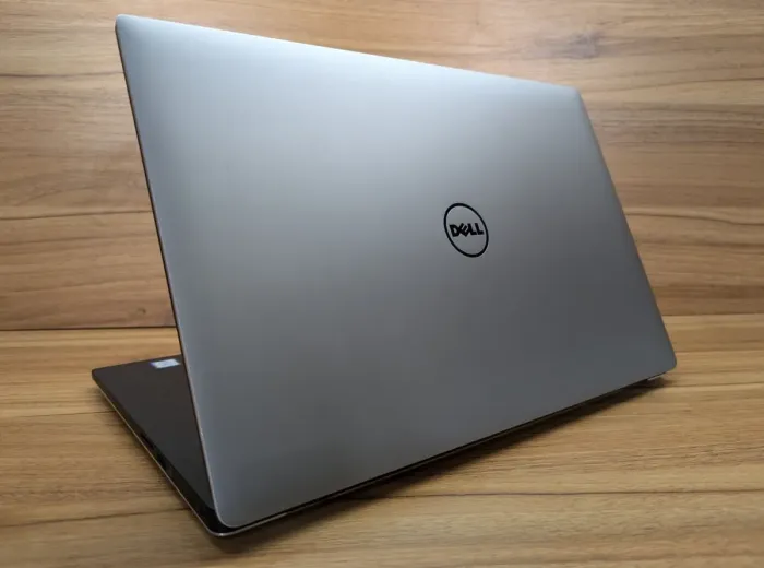 Мобільна робоча станція Dell Precision 5520 / 15.6" (3840x2160) IPS Touch / Intel Core i7-7820HQ (4 (8) ядра по 2.9 - 3.9 GHz) / 16 GB DDR4 / 512 GB SSD / nVidia Quadro M1200, 4 GB GDDR5, 128-bit / HDMI / Windows 10 б/в - зображення 7