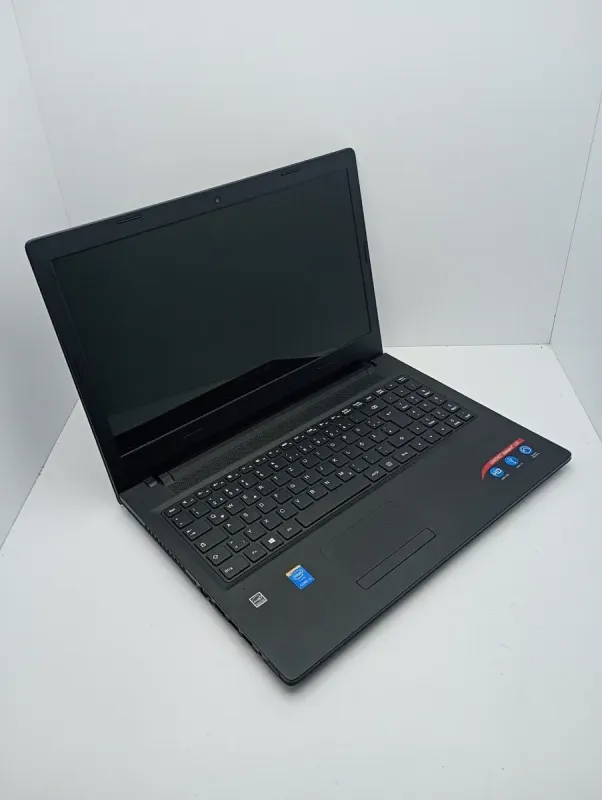 Ноутбук Lenovo IdeaPad 100-15 / 15.6" (1366x768) TN / Intel Core i3-5005U (2 (4) ядра по 2.0 GHz) / 4 GB DDR3 / 120 GB SSD / Intel HD Graphics 5500 / WebCam б/в - зображення 3