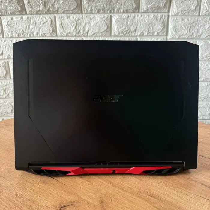 Ігровий ноутбук Б-клас Acer Nitro 5 AN515-55 / 15.6" (1920x1080) IPS / Intel Core i5-10300H (4 (8) ядра по 2.5 - 4.5 GHz) / 16 GB DDR4 / 256 GB SSD / nVidia GeForce RTX 3050, 4 GB GDDR6, 128-bit / WebCam б/в - зображення 3