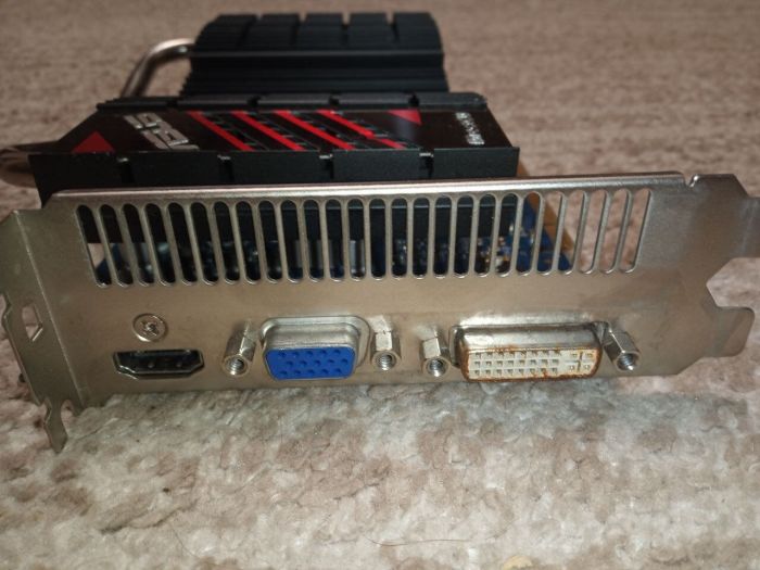 Дискретна відеокарта Asus nVidia GeForce GT 630 DirectCU Silent V2, 2 ГБ DDR3, 128-біт / 1x HDMI, 1x DVI, 1x VGA б/в - зображення 4