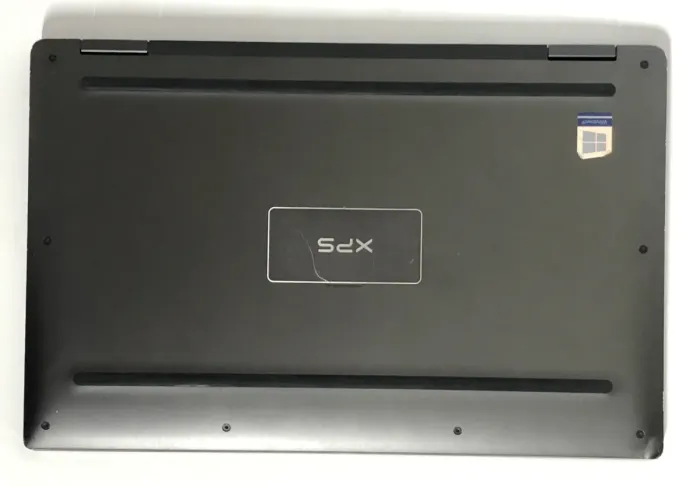 Ультрабук-трансформер Б-клас Dell XPS 13 9365 / 13.3" (1920x1080) IPS Touch / Intel Core i7-7Y75 (2 (4) ядра по 1.3 - 3.6 GHz) / 8 GB DDR3 / 256 GB SSD / Intel HD Graphics 615 / WebCam / Win 10 Pro б/в - зображення 8