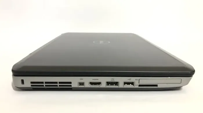 Ноутбук Dell Latitude E5520 / 15.6" (1920x1080) TN / Intel Core i5-2520M (2 (4) ядра по 2.5 - 3.2 GHz) / 8 GB DDR3 / 500 GB HDD / Intel HD Graphics 3000 / WebCam / DVD-ROM б/в - зображення 5