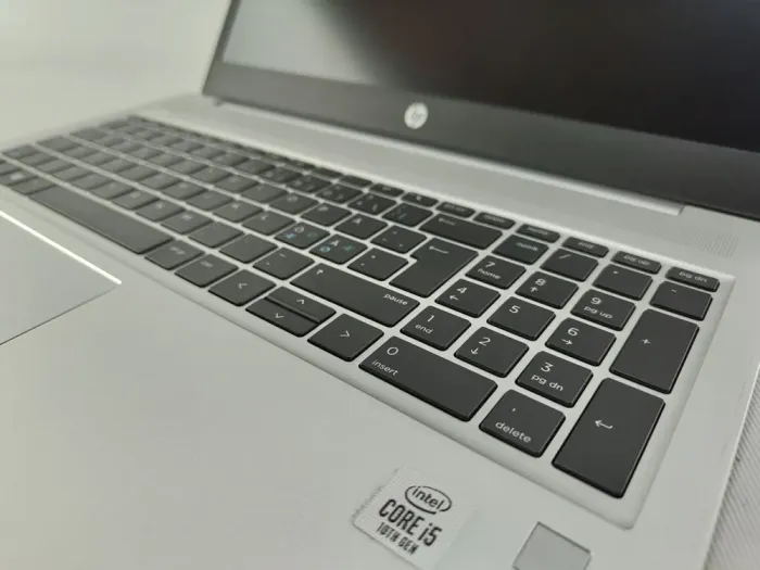 Ультрабук HP ProBook 455 G7 / 15.6" (1920x1080) IPS / AMD Ryzen 5 4500U (6 ядер по 2.3 - 4.0 GHz) / 16 GB DDR4 / 240 GB SSD / AMD Radeon Graphics / WebCam / HDMI б/в - зображення 3