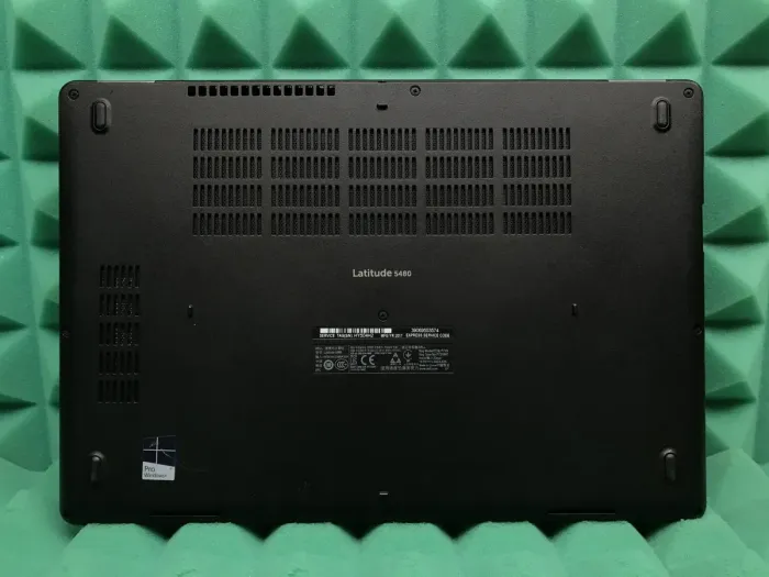 Ноутбук Б-клас Dell Latitude 5480 / 14" IPS / Core i5-6300U (2(4) ядра по 2.4-3GHz) / 8GB DDR4 / 256GB SSD M.2 / HD Graphics 520 / WebCam / USB 3.1 / HDMI / Win 10 б/в - зображення 6