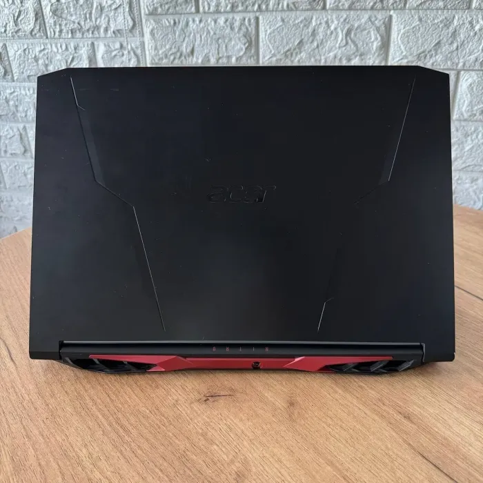 Ігровий ноутбук Acer Nitro 5 AN515-45 / 15.6" (1920x1080) IPS / AMD Ryzen 7 5800H (8 (16) ядер по 3.2 - 4.4 GHz) / 16 GB DDR4 / 512 GB SSD / nVidia GeForce RTX 3060, 6 GB GDDR6, 192-bit / WebCam б/в - зображення 3