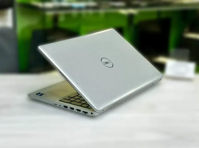 Мобільна робоча станція Б-клас Dell Precision 3570 / 15.6" (1920x1080) IPS / Intel Core i7-1255U (10 (12) ядер по 3.5 - 4.7 GHz) / 16 GB DDR5 / 512 GB SSD M.2 / nVidia T550, 4 GB GDDR6, 64-bit / WebCam / Win 11 Pro б/в - зображення 5