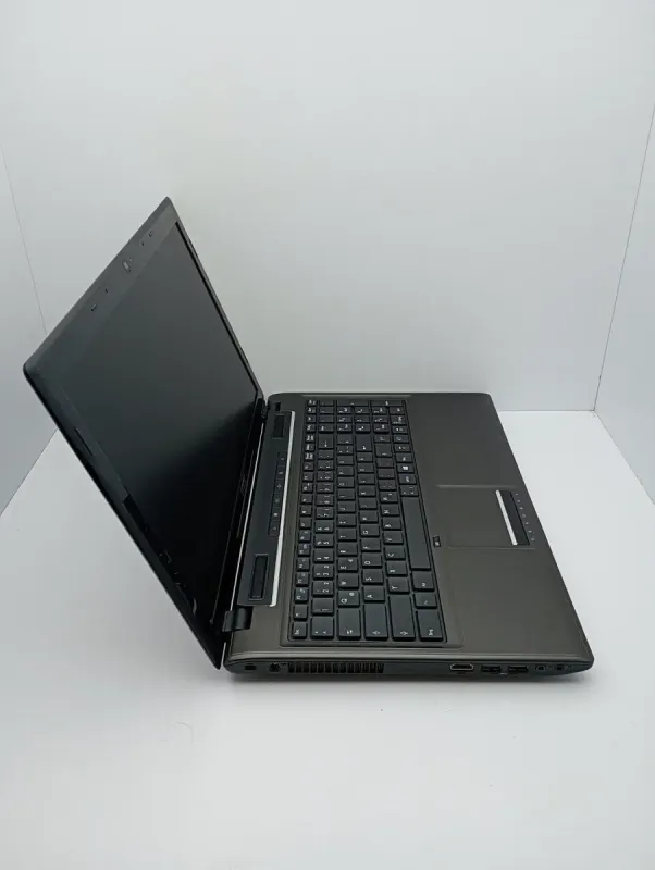 Ноутбук MSI CX61 / 15.6" (1366x768) TN / Intel Core i3-4000M (2 (4) ядра по 2.4 GHz) / 6 GB DDR3 / 500 GB HDD / Intel HD Graphic 4600 / WebCam б/в - зображення 3