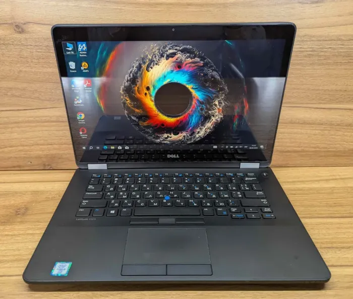 Ультрабук Dell Latitude E7470 / 14" (2560x1440) IPS Touch / Intel Core i5-6300U (2 (4) ядра по 2.4 - 3.0 GHz) / 8 GB DDR4 / 256 GB SSD / Intel HD Graphics 520 / WebCam / Windows 10 б/в - зображення 2