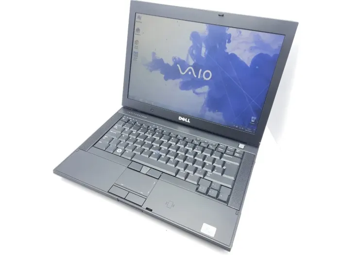 Ноутбук Dell Latitude E6400 / 14.1" TN / Intel Core 2 Duo P8700 (2 ядра по 2.53GHz) / 4GB DDR3 / 500GB HDD / GMA 4500MHD Graphics б/в - зображення 3