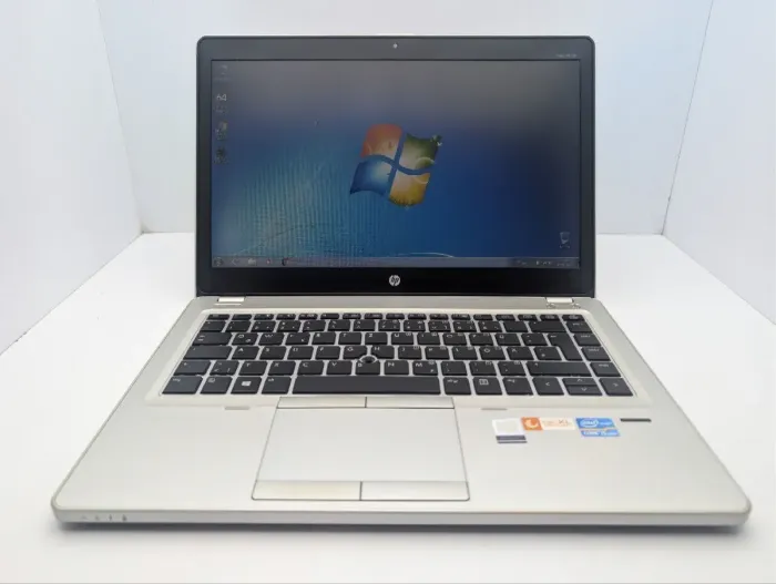 Ноутбук HP EliteBook Folio 9470M / 14" (1366x768) TN / Intel Core i5-3427U (2 (4) ядра по 1.8 - 2.8 GHz) / 8 GB DDR3 / 500 GB HDD / Intel HD Graphics 4000 / WebCam б/в - изображение 2