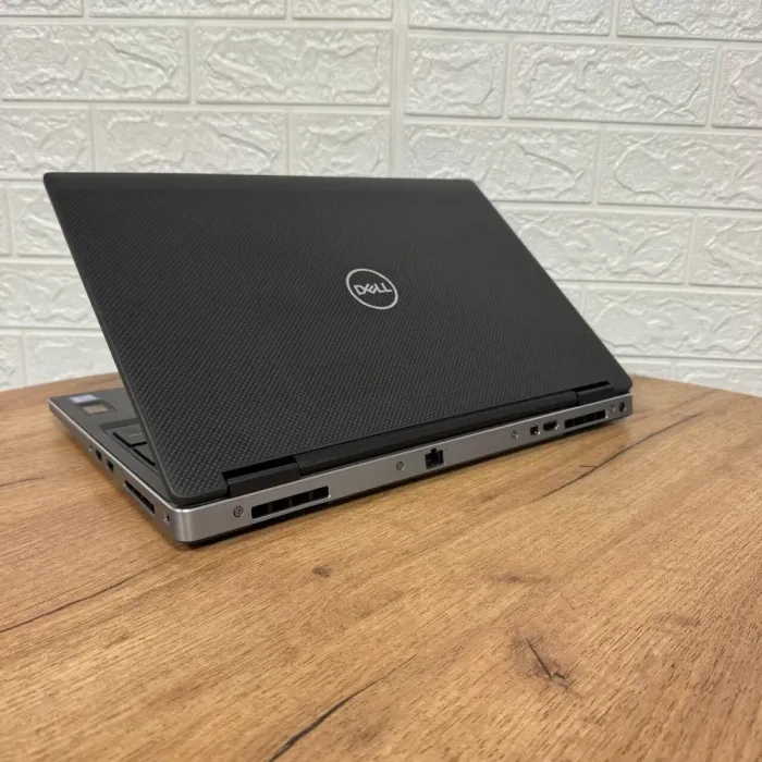 Мобільна робоча станція Dell Precision 7540 / 15.6" (1920x1080) IPS / Intel Core i5-9400H (4 (8) ядра по 2.5 - 4.3 GHz) / 32 GB DDR4 / 512 GB SSD NVMe / nVidia Quadro T2000, 4 GB GDDR5, 128-bit б/в - зображення 6