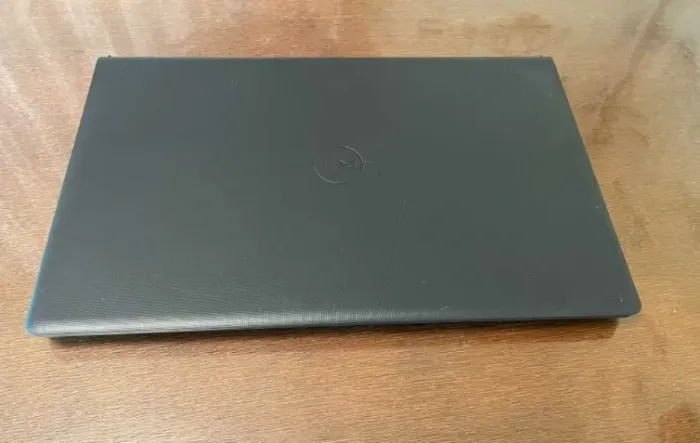 Ультрабук Б-клас Dell Vostro 3520 / 15.6" (1920x1080) IPS / Intel Core i7-1255U (10 (12) ядер по 3.5 - 4.7 GHz) / 8 GB DDR4 / 512 GB SSD / Intel Iris Xe Graphics eligible / WebCam б/в - зображення 3