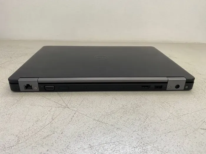 Ультрабук Dell Latitude E5470 / 14" (1366x768) TN / Intel Core i5-6300U (2 (4) ядра по 2.4 - 3.0 GHz) / 8 GB DDR4 / 128 GB SSD / Intel HD Graphics 520 / WebCam б/в - зображення 7