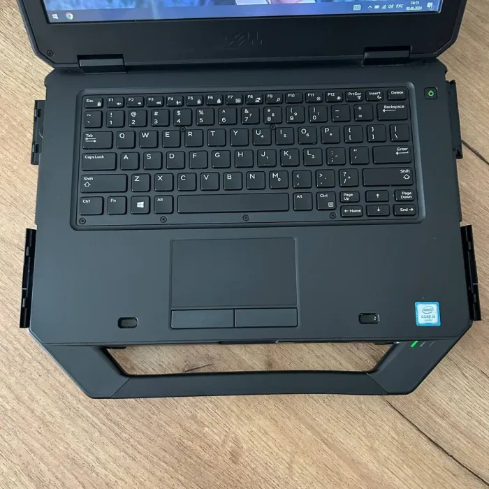 Захищений ноутбук Б-клас Dell Latitude 5414 Rugged / 14" (1366x768) TN / Intel Core i5-6300U (2 (4) ядра по 2.4 - 3.0 GHz) / 8 GB DDR4 / 256 GB SSD / Intel HD Graphics 520 / WebCam б/в - зображення 7