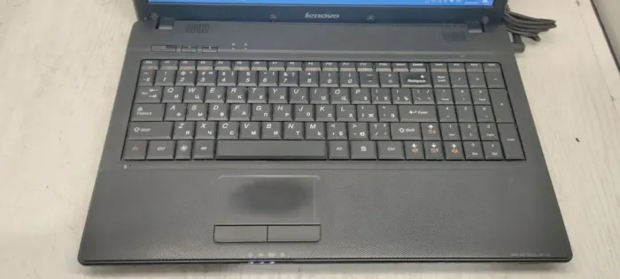 Ноутбук Б-клас Lenovo G565 / 15.6" (1366x768) TN / AMD Athlon II P360 (2 ядра по 2.3 - 3.2 GHz) / 4 GB DDR3 / 120 GB SSD / AMD Radeon HD 4200 Graphics / WebCam б/в - зображення 4