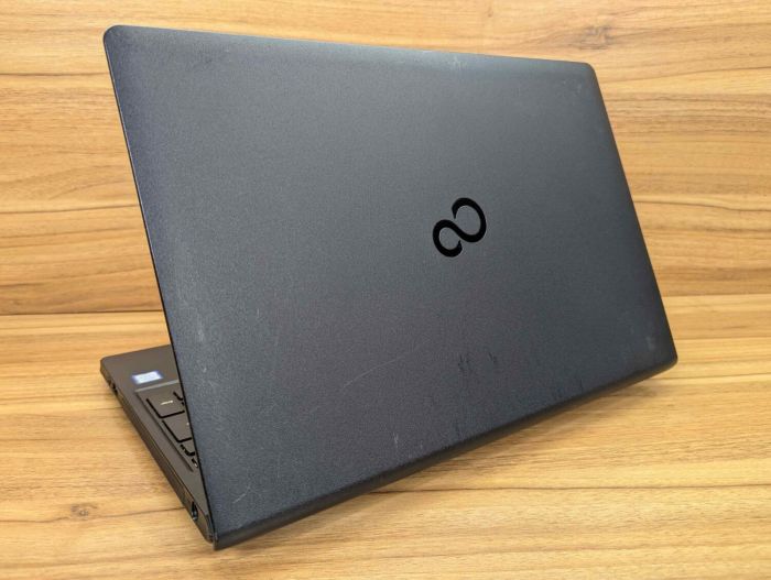 Ноутбук Fujitsu LifeBook A357 / 15.6" (1366x768) TN / Intel Core i5-7200U (2 (4) ядра по 2.5 - 3.1 GHz) / 8 GB DDR4 / 240 GB SSD / Intel HD Graphics 620 / WebCam / Windows 10 б/в - изображение 6