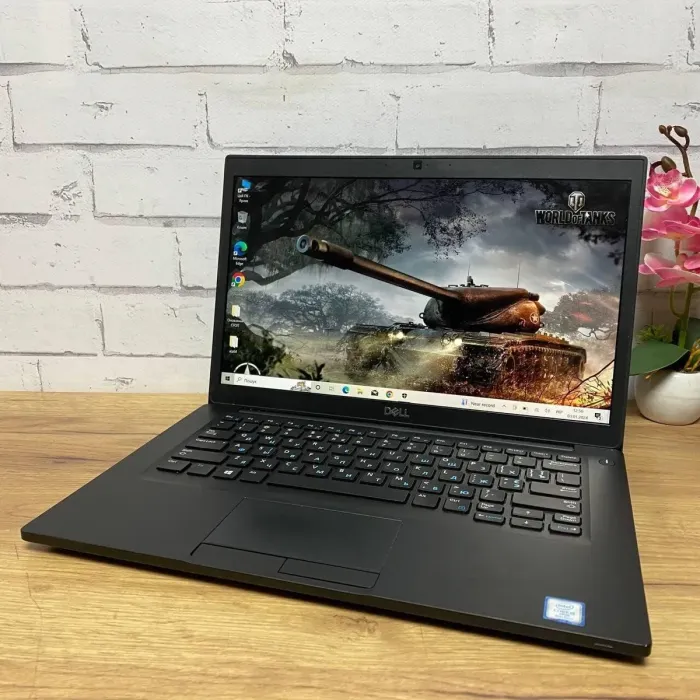 Ноутбук Dell Latitude 7490 / 14" (1920x1080) IPS Touch / Intel Core i5-8350U (4 (8) ядра по 1.7 - 3.6 GHz) / 16 GB DDR4 / 128 GB SSD / Intel UHD Graphics 620 / WebCam б/в - зображення 4