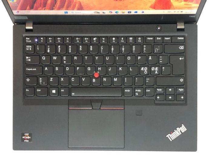 Ультрабук Б-клас Lenovo ThinkPad T495 / 14" (1920x1080) IPS / AMD Ryzen 5 PRO 3500U (4 (8) ядра по 2.1 - 3.7 GHz) / 16 GB DDR4 / 256 GB SSD NVMe / AMD Radeon Vega 8 Graphics / WebCam / Win 11 Pro б/в - изображение 8