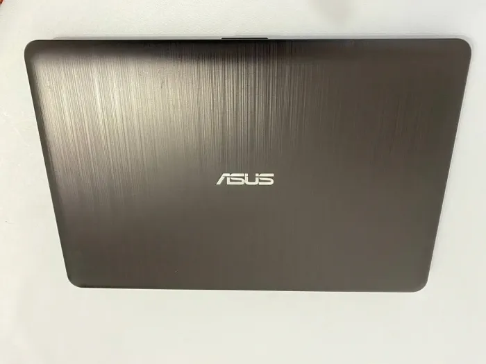 Ноутбук Asus VivoBook X540UAR / 15.6" (1920x1080) TN / Intel Core i5-8250U (4 (8) ядра по 1.6 - 3.4 GHz) / 8 GB DDR4 / 240 GB SSD / Intel UHD Graphics 620 / WebCam / HDMI б/в - зображення 7