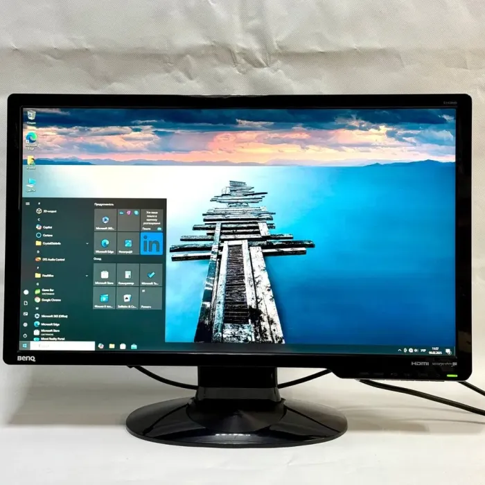 Монітор BenQ G2420HD / 24" (1920x1080) TN / VGA, DVI, HDMI / VESA 100x100 + Кабель живлення б/в - зображення 2