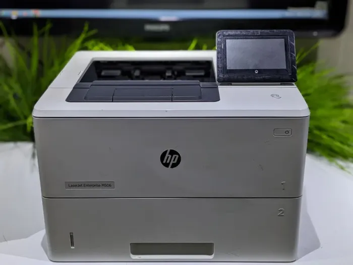 Принтер HP LaserJet M506x / Лазерная монохромная печать / 1200x1200 dpi / A4 / 43 стр/мин / Ethernet, USB 2.0 / Дуплекс б/в - зображення 2