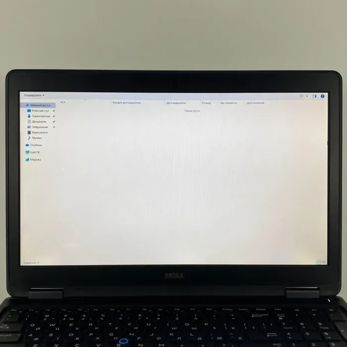 Ноутбук Б-клас Dell Latitude E5550 / 15.6" (1366x768) TN / Intel Core i5-5300U (2 (4) ядра по 2.3 - 2.9 GHz) / 16 GB DDR3 / 128 GB SSD / Intel HD Graphics 5500 / WebCam / HDMI б/в - зображення 3