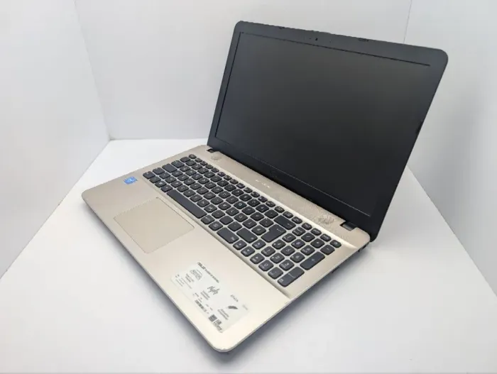 Ноутбук Asus X541N / 15.6" (1366x768) TN / Intel Celeron N3350 (2 ядра по 1.1 - 2.4 GHz) / 4 GB DDR3 / 120 GB SSD / Intel HD Graphics 500 / WebCam / DVD-ROM б/в - зображення 7