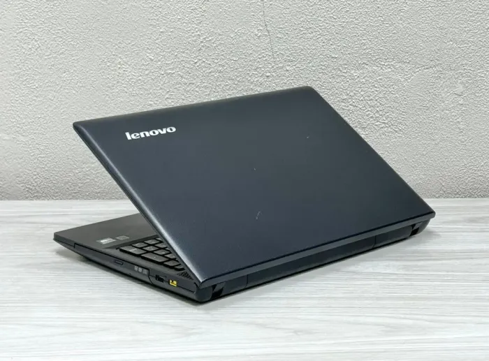 Ноутбук Б-клас Lenovo G505 / 15.6" (1366x768) TN / AMD E1-2100 (2 ядра по 1.0 GHz) / 8 GB DDR3 / 120 GB SSD / AMD Radeon HD 8210 Graphics / WebCam / DVD-RW б/в - зображення 8