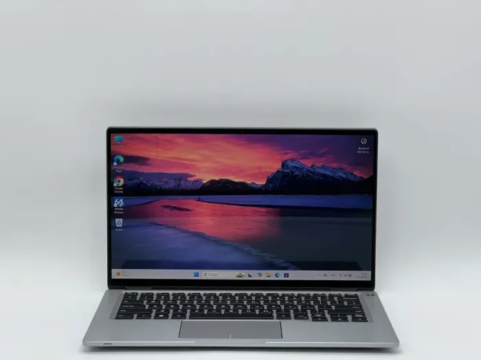 Ультрабук-трансформер Dell Latitude 9410 / 14" (1920x1080) IPS Touch / Intel Core i5-10210U (4 (8) ядра по 1.6 - 4.2 GHz) / 8 GB DDR4 / 480 GB SSD / Intel UHD Graphics / WebCam б/в - зображення 2