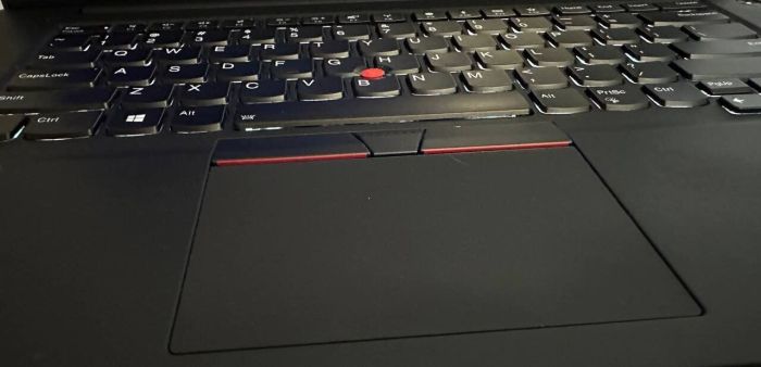 Ігровий ультрабук Lenovo ThinkPad X1 Extreme Gen2 / 15.6" (1920x1080) IPS / Intel Core i7-9850H (6 (12) ядер по 2.6 - 4.6 GHz) / 32 GB DDR4 / 256 GB SSD + 256 GB SSD / nVidia GeForce GTX 1650 Max-Q, 4 GB GDDR6, 128-bit / WebCam / Win 11 Pro б/в - зображення 8