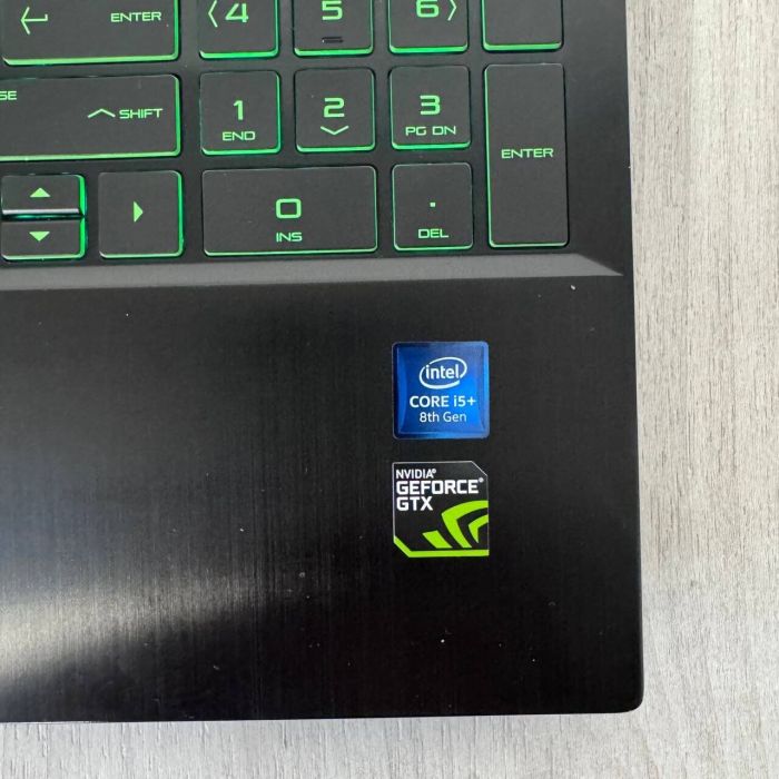 Ігровий ноутбук Б-класу HP Pavilion Gaming 15-cx0058wm / 15,6" (1920x1080) IPS / Intel Core i5-8300H (4 (8) ядра по 2,3 - 4,0 ГГц) / 8 ГБ DDR4 / 256 ГБ SSD / nVidia GeForce GTX 1050, 4 ГБ GDDR5, 128-біт / WebCam б/в - зображення 6