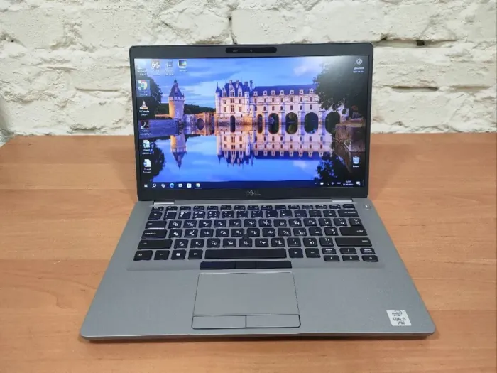 Ультрабук Dell Latitude 5410 / 14" (1920x1080) IPS Touch / Intel Core i5-10210U (4 (8) ядра по 1.7 - 4.4 GHz) / 8 GB DDR4 / 240 GB SSD / Intel UHD Graphics / WebCam б/в - зображення 2