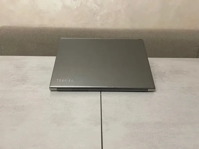 Ультрабук Б-клас Toshiba Portege Z30-C / 13.3" IPS / Core i7-6600U (2(4) ядра по 2.6-3.4GHz) / 8GB DDR3 / 256GB SSD M.2 / HD Graphics 520 / WebCam б/в - зображення 8