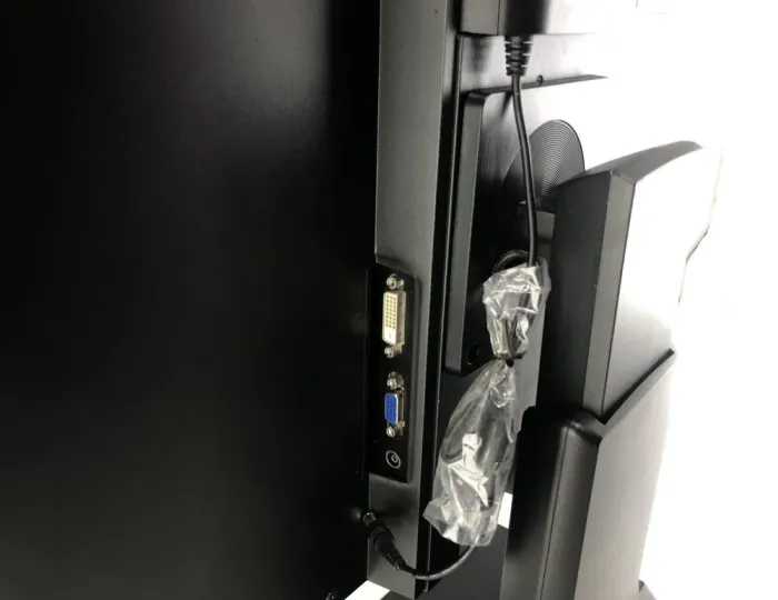 Монітор Samsung S22A450BW / 22" (1680x1050) TN / DVI, VGA б/в - зображення 5