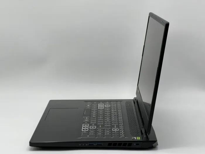 Ігровий ноутбук Acer Nitro 17 AN17-51-70CB / 17,3" (2560x1440) IPS / Intel Core i7-13700H (14 (20) ядер по 3,7 - 5,0 ГГц) / 32 ГБ DDR5 / 960 ГБ SSD / nVidia GeForce RTX 4060, 8 ГБ GDDR6, 128-біт / Веб-камера б/в - зображення 4