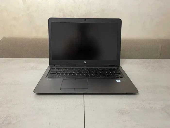 Робоча станція HP ZBook 15u G3 / 15.6" IPS / Intel Core i7-6500U (2 (4) ядра по 2.5-3.1 GHz) / 16 GB DDR4 / 256 GB SSD M.2 / FirePro W4190M, 2GB GDDR5, 128-bit / WebCam / DisplayPort б/в - зображення 5