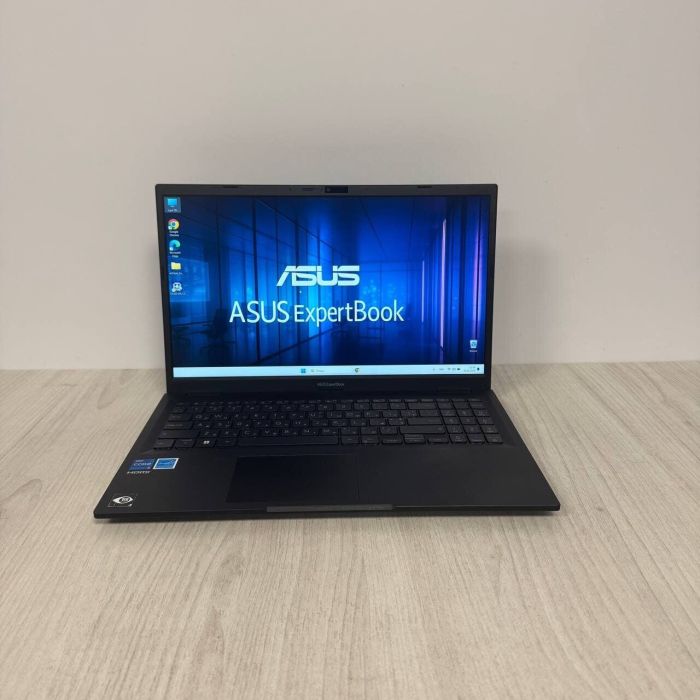 Ультрабук Б-клас Asus ExpertBook B1502CVA / 15.6" (1920x1200) IPS / Intel Core i5-1335U (10 (12) ядер по 1.3 - 4.6 GHz) / 16 GB DDR4 / 512 GB SSD / Intel Iris Xe Graphics / WebCam б/в - зображення 2