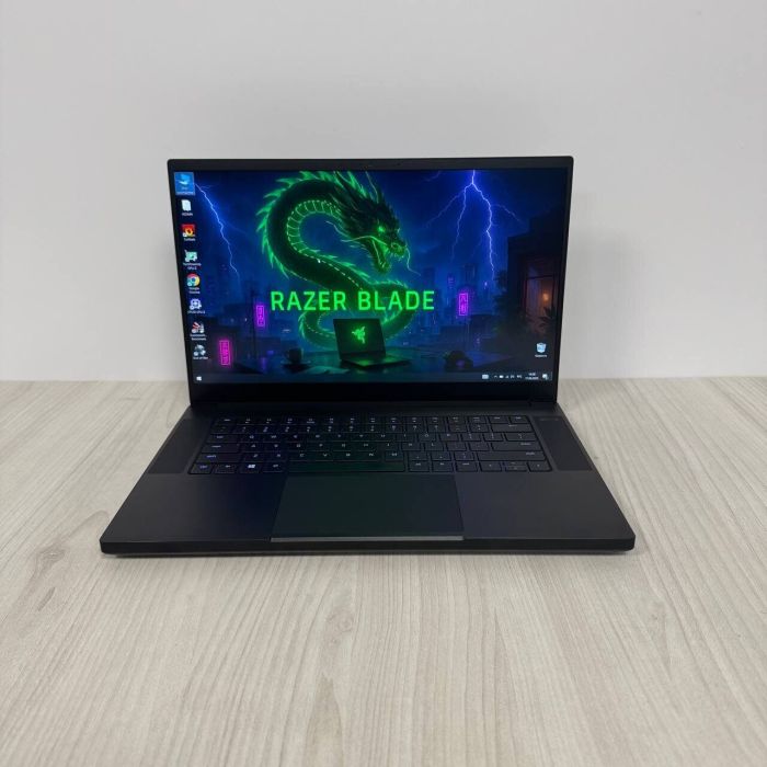 Ігровий ноутбук Б-клас Razer Blade 15 RZ09-0328 / 15.6" (1920x1080) IPS / Intel Core i7-10750H (6 (12) ядер по 2.6 - 5.0 GHz) / 16 GB DDR4 / 512 GB SSD NVMe / nVidia GeForce RTX 2060, 6 GB GDDR6, 192-bit / WebCam б/в - зображення 2